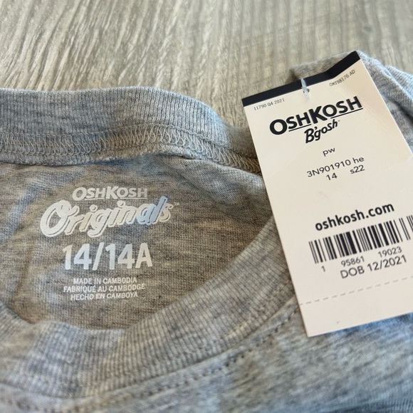 New Oshkosh Ceratosaurs Dinosaur Boys Graphic Tee Shirt Gray Short Sleeve Sz 14. - Picture 4 of 8